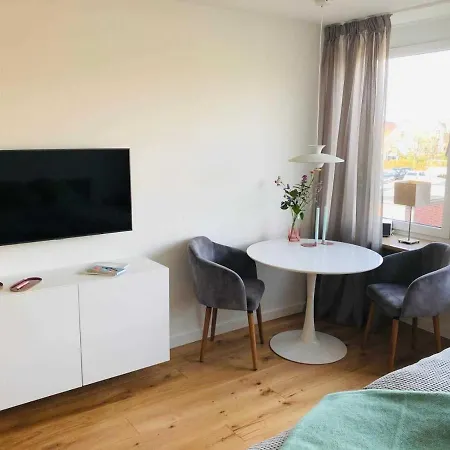 Haus Deckerstrasse-goebel Appartement *